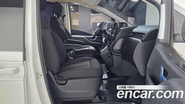 Hyundai Staria Cargo 5-Seater Smart 2022 — фото 11
