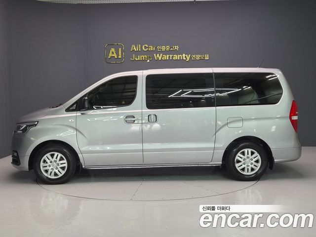 Hyundai Grand Starex Van 3-Seater Smart 2021 — фото 5