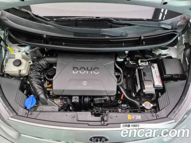 Hyundai Grand Starex Van 3-Seater Smart 2021 — фото 19