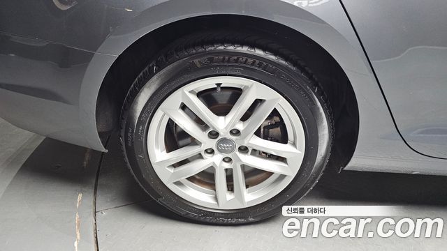 Audi A4 (B9) 45 TFSI Quattro Premium 2016 — фото 5
