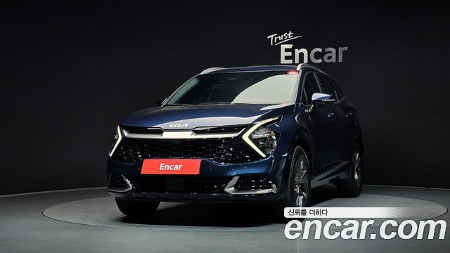 Kia Sportage (V) Gasoline 1.6 Turbo 2WD Signature 2024 — фото 3