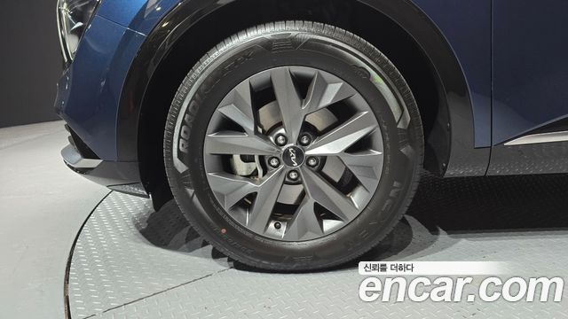 Kia Sportage (V) Gasoline 1.6 Turbo 2WD Signature 2024 — фото 5