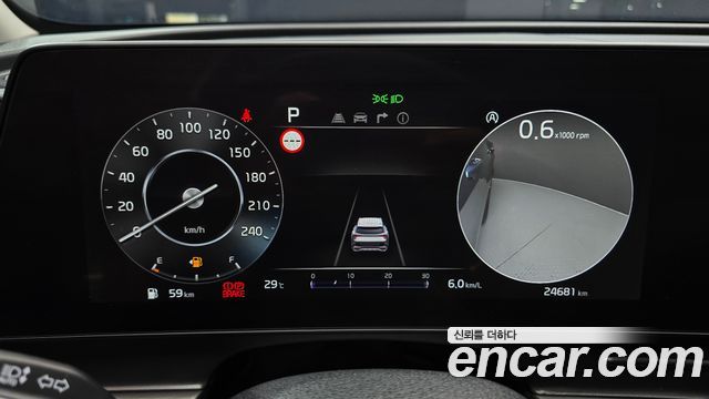 Kia Sportage (V) Gasoline 1.6 Turbo 2WD Signature 2024 — фото 8