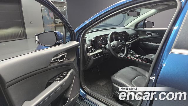 Kia Sportage (V) Gasoline 1.6 Turbo 2WD Signature 2024 — фото 10