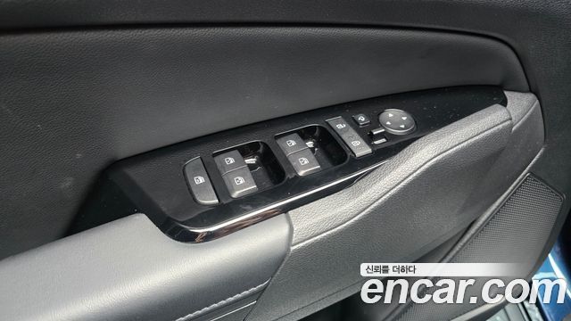 Kia Sportage (V) Gasoline 1.6 Turbo 2WD Signature 2024 — фото 30