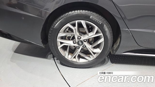 Hyundai Sonata (DN8) 1.6 Turbo Premium Family 2021 — фото 5
