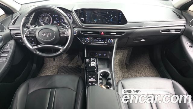 Hyundai Sonata (DN8) 1.6 Turbo Premium Family 2021 — фото 7
