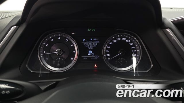 Hyundai Sonata (DN8) 1.6 Turbo Premium Family 2021 — фото 8