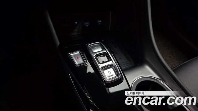 Hyundai Sonata (DN8) 1.6 Turbo Premium Family 2021 — фото 9