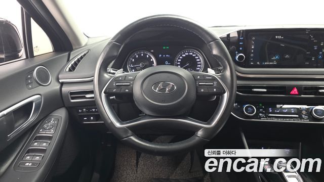 Hyundai Sonata (DN8) 1.6 Turbo Premium Family 2021 — фото 12