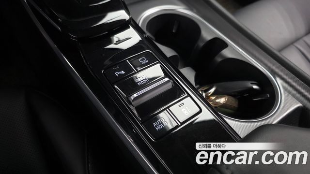 Hyundai Sonata (DN8) 1.6 Turbo Premium Family 2021 — фото 27