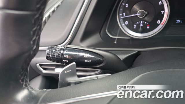 Hyundai Sonata (DN8) 1.6 Turbo Premium Family 2021 — фото 28