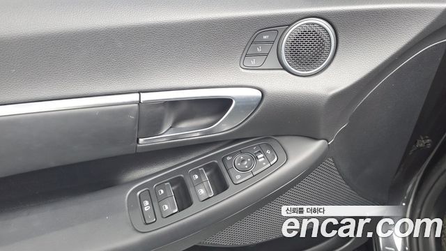 Hyundai Sonata (DN8) 1.6 Turbo Premium Family 2021 — фото 29
