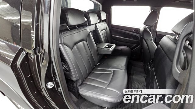 KG Mobility (SsangYong) Rexton Sports Khan Diesel 2.2 4WD Dynamic Edition (5-Link) 2021 — фото 12