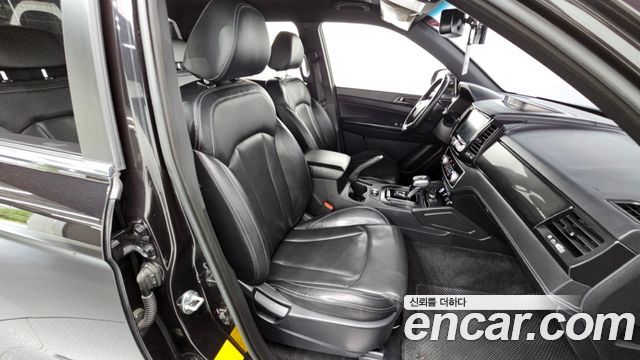 KG Mobility (SsangYong) Rexton Sports Khan Diesel 2.2 4WD Dynamic Edition (5-Link) 2021 — фото 26