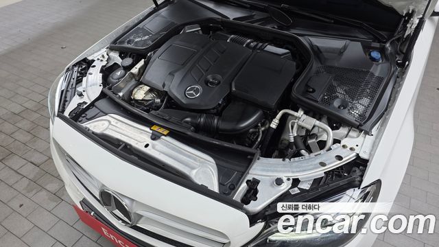 Mercedes-Benz C-Class (W205) C220 d 4MATIC 2020 — фото 6