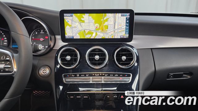 Mercedes-Benz C-Class (W205) C220 d 4MATIC 2020 — фото 13