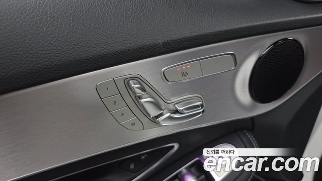 Mercedes-Benz C-Class (W205) C220 d 4MATIC 2020 — фото 28