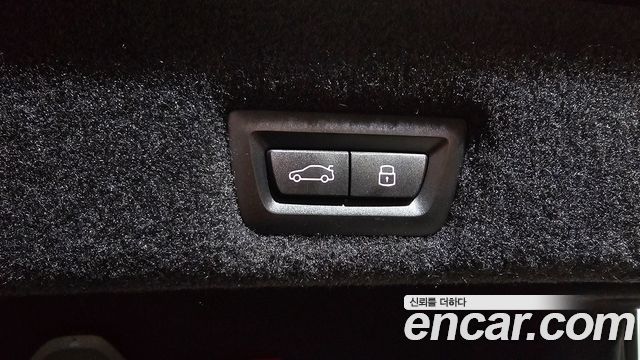 BMW i7 (G70) eDrive 50 M Sport 2024 — фото 30