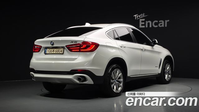 BMW X6 (F16) xDrive 30d 2016 — фото 2