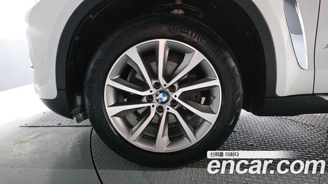 BMW X6 (F16) xDrive 30d 2016 — фото 5