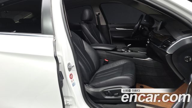 BMW X6 (F16) xDrive 30d 2016 — фото 11