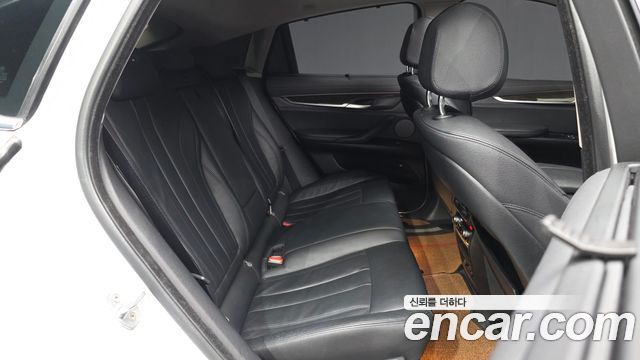 BMW X6 (F16) xDrive 30d 2016 — фото 12
