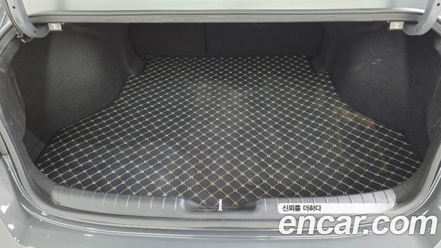 Hyundai Avante (CN7) 1.6 Inspiration N Line 2024 — фото 15