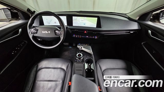 Kia EV6 Long Range Light 2023 — фото 7