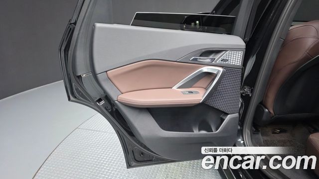 BMW X1 (U11) M35i xDrive 2025 — фото 25