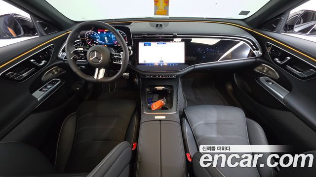 Mercedes-Benz E-Class (W214) E300 4MATIC AMG Line 2025 — фото 7