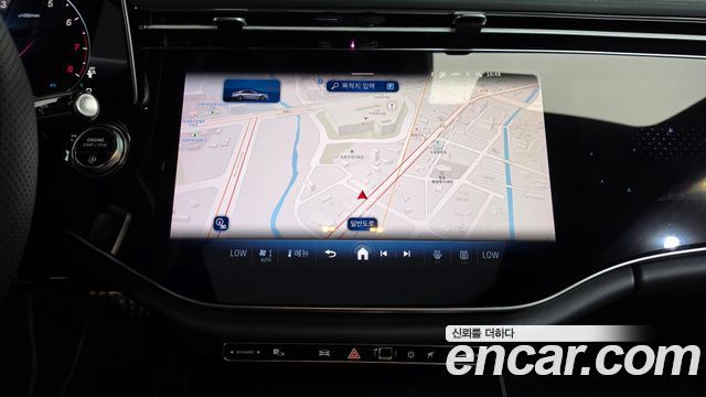 Mercedes-Benz E-Class (W214) E300 4MATIC AMG Line 2025 — фото 17