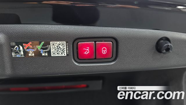 Mercedes-Benz E-Class (W214) E300 4MATIC AMG Line 2025 — фото 22