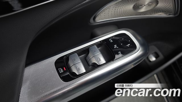 Mercedes-Benz E-Class (W214) E300 4MATIC AMG Line 2025 — фото 36