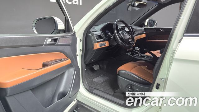 KG Mobility (SsangYong) Rexton Sports Khan Diesel 2.2 4WD Noblesse (5-Link) 2021 — фото 10