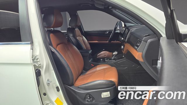 KG Mobility (SsangYong) Rexton Sports Khan Diesel 2.2 4WD Noblesse (5-Link) 2021 — фото 15