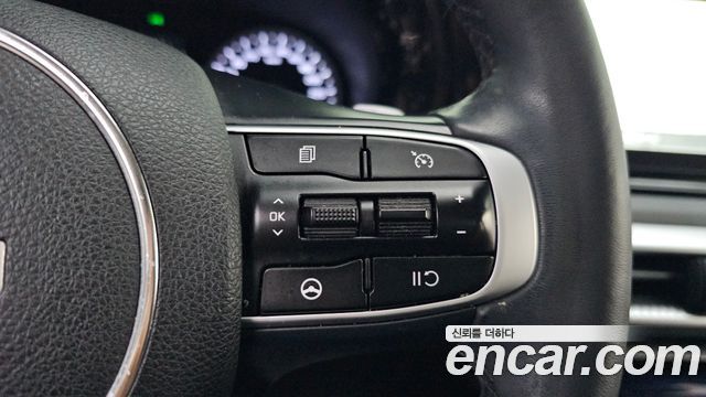 Kia K5 (III) 2.0 Prestige 2023 — фото 16