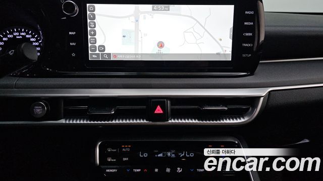 Kia K5 (III) 2.0 Prestige 2023 — фото 19