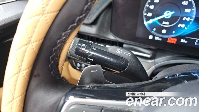 Kia Carnival (IV) Gasoline 9-Seater Noblesse 2023 — фото 17