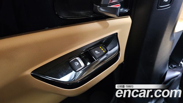 Kia Carnival (IV) Gasoline 9-Seater Noblesse 2023 — фото 19
