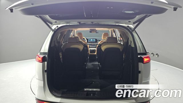 Kia Carnival (IV) Gasoline 9-Seater Noblesse 2023 — фото 20