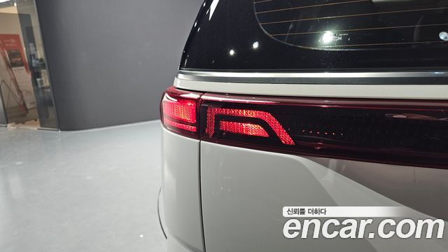 Kia Carnival (IV) Gasoline 9-Seater Noblesse 2023 — фото 23