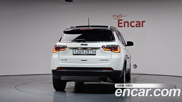 Jeep Compass (II) 2.4 Limitied AWD 2019 — фото 4