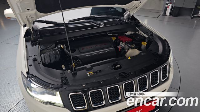 Jeep Compass (II) 2.4 Limitied AWD 2019 — фото 6