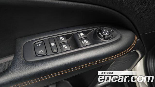 Jeep Compass (II) 2.4 Limitied AWD 2019 — фото 19