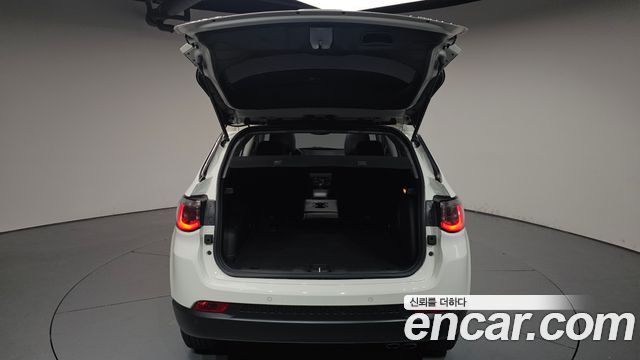 Jeep Compass (II) 2.4 Limitied AWD 2019 — фото 20