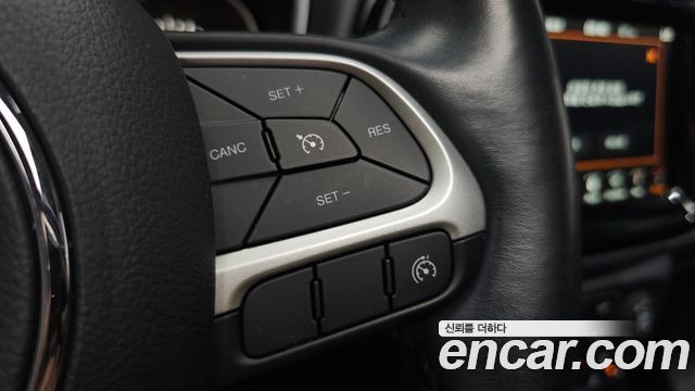 Jeep Compass (II) 2.4 Limitied AWD 2019 — фото 31