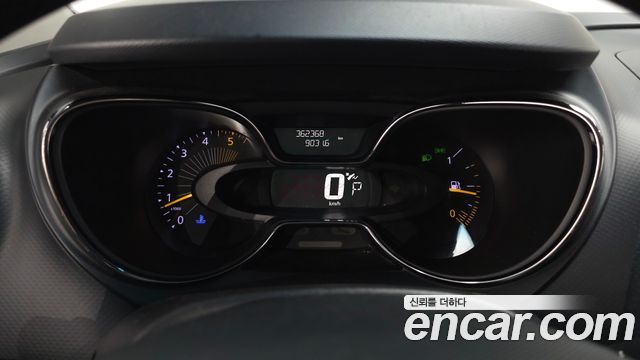Renault Korea QM3 LE 2015 — фото 8