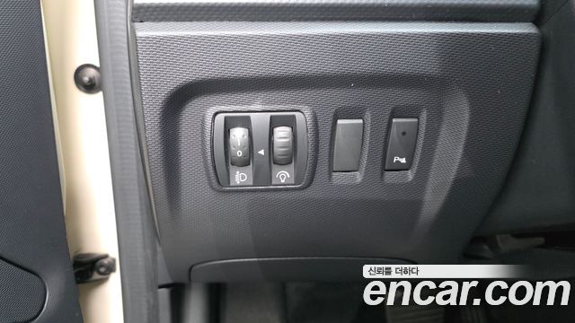 Renault Korea QM3 LE 2015 — фото 23