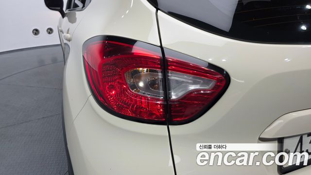 Renault Korea QM3 LE 2015 — фото 29